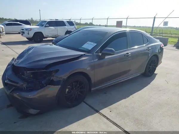 4T1B11HK7KU206568 2019 TOYOTA CAMRY - Image 2