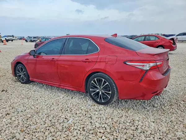 4T1B11HK7KU209227 2019 TOYOTA CAMRY - Image 2