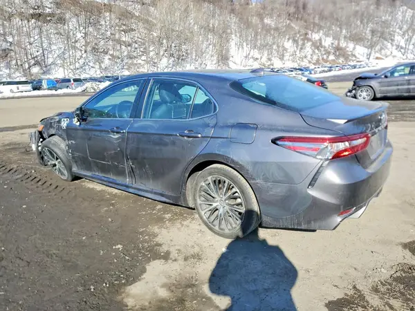 4T1B11HK7KU212449 2019 TOYOTA CAMRY - Image 2