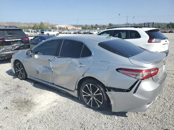 4T1B11HK7KU213973 2019 TOYOTA CAMRY - Image 2