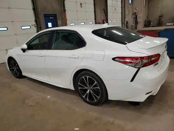 4T1B11HK7KU214900 2019 TOYOTA CAMRY - Image 2