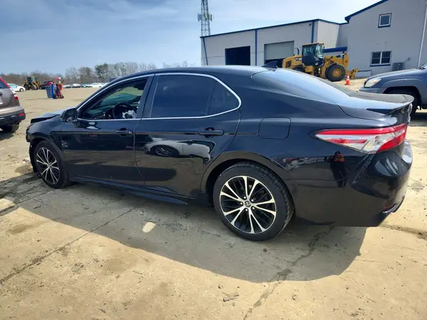 4T1B11HK7KU215187 2019 TOYOTA CAMRY - Image 2