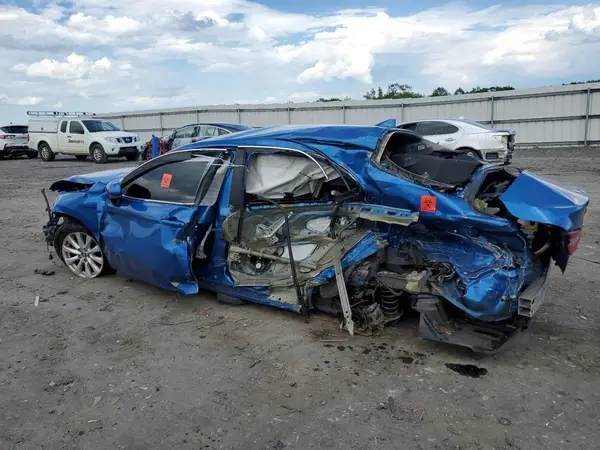4T1B11HK7KU216159 2019 TOYOTA CAMRY - Image 2