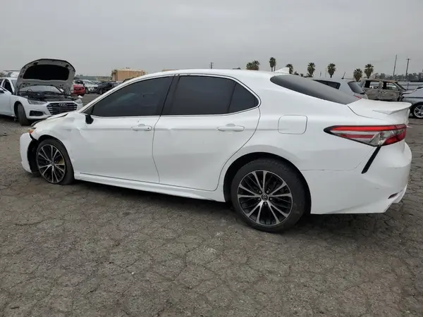 4T1B11HK7KU217232 2019 TOYOTA CAMRY - Image 2