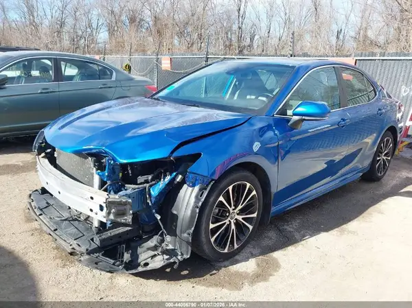 4T1B11HK7KU219191 2019 TOYOTA CAMRY - Image 2
