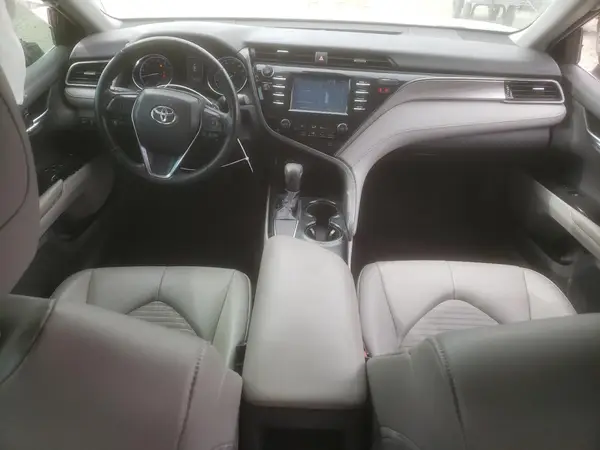 4T1B11HK7KU220048 2019 TOYOTA CAMRY - Image 8