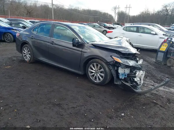 4T1B11HK7KU220616 2019 TOYOTA CAMRY - Image 1