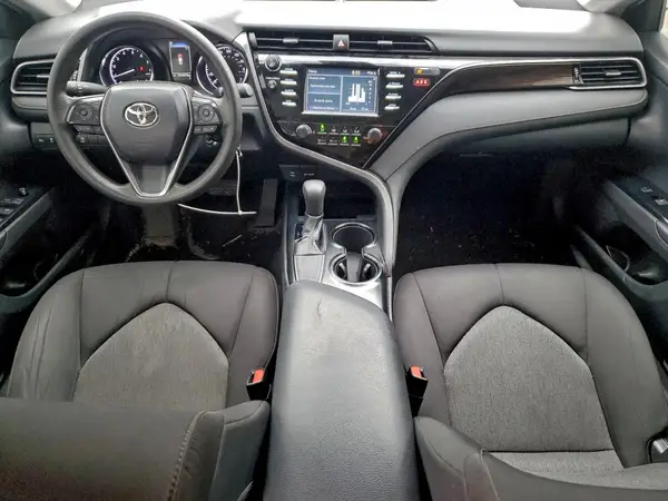 4T1B11HK7KU228330 2019 TOYOTA CAMRY - Image 8