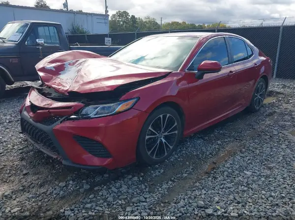 4T1B11HK7KU232958 2019 TOYOTA CAMRY - Image 2