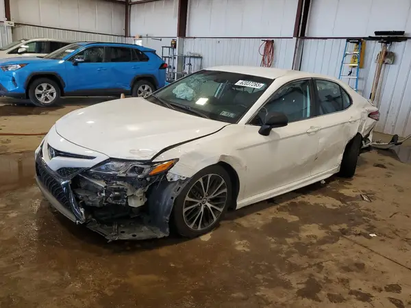 4T1B11HK7KU240140 2019 TOYOTA CAMRY - Image 1