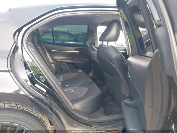4T1B11HK7KU245158 2019 TOYOTA CAMRY - Image 8