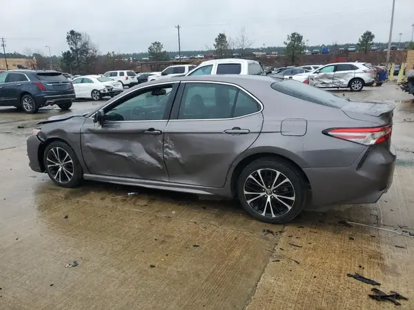 4T1B11HK7KU246519 2019 TOYOTA CAMRY - Image 2