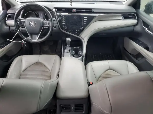 4T1B11HK7KU246519 2019 TOYOTA CAMRY - Image 8