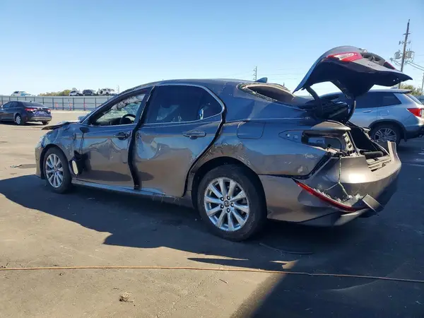 4T1B11HK7KU252837 2019 TOYOTA CAMRY - Image 2