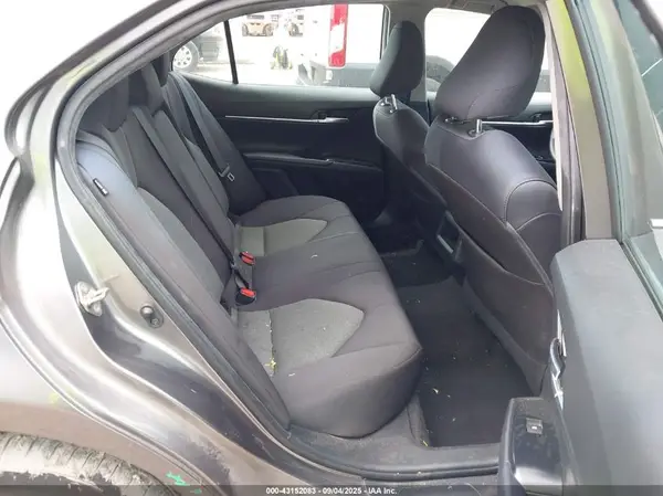 4T1B11HK7KU258282 2019 TOYOTA CAMRY - Image 8