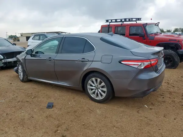 4T1B11HK7KU259464 2019 TOYOTA CAMRY - Image 2