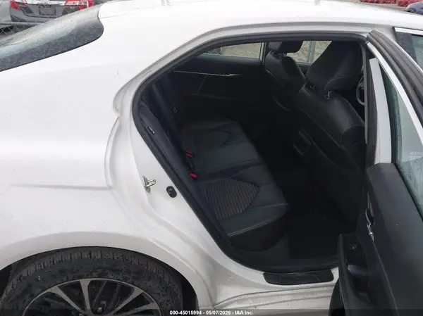 4T1B11HK7KU260291 2019 TOYOTA CAMRY - Image 8