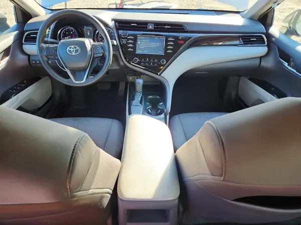 4T1B11HK7KU260985 2019 TOYOTA CAMRY - Image 8