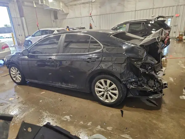 4T1B11HK7KU263322 2019 TOYOTA CAMRY - Image 2