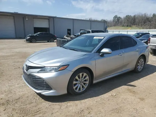 4T1B11HK7KU263482 2019 TOYOTA CAMRY - Image 1