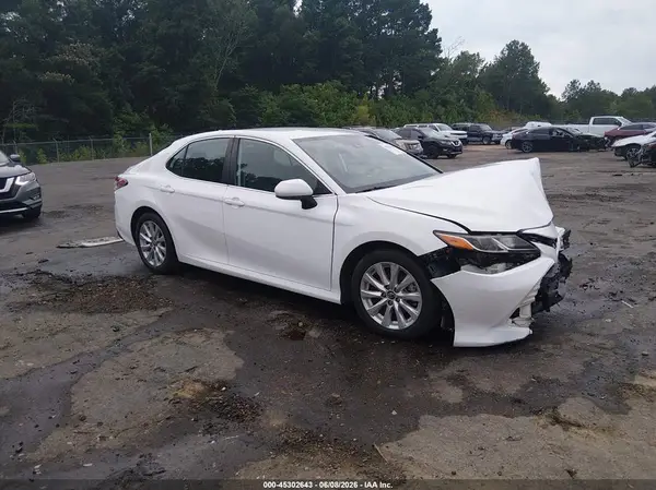 4T1B11HK7KU268598 2019 TOYOTA CAMRY - Image 1
