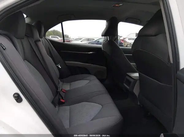 4T1B11HK7KU268598 2019 TOYOTA CAMRY - Image 8