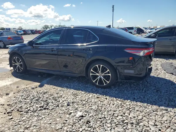4T1B11HK7KU269332 2019 TOYOTA CAMRY - Image 2
