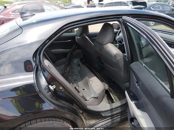 4T1B11HK7KU269735 2019 TOYOTA CAMRY - Image 8