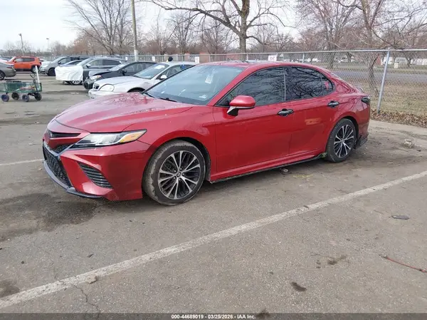 4T1B11HK7KU271064 2019 TOYOTA CAMRY - Image 2