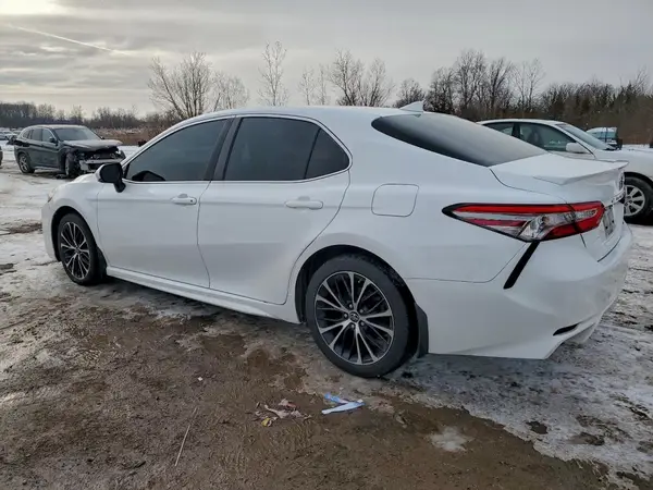4T1B11HK7KU271209 2019 TOYOTA CAMRY - Image 2