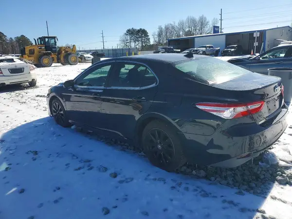 4T1B11HK7KU272988 2019 TOYOTA CAMRY - Image 2