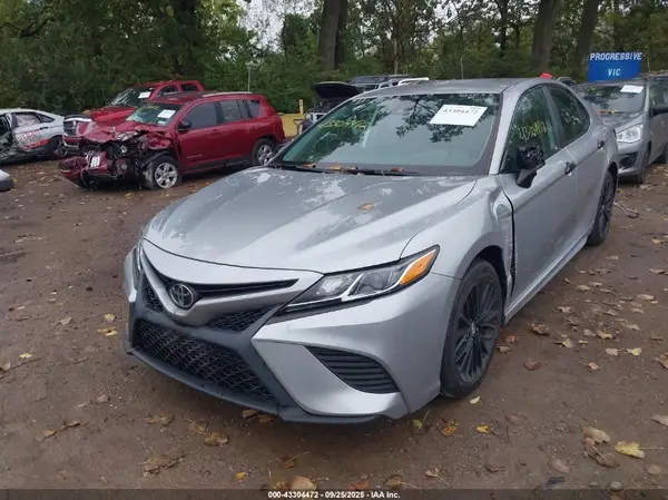 4T1B11HK7KU275485 2019 TOYOTA CAMRY - Image 2