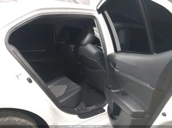 4T1B11HK7KU276779 2019 TOYOTA CAMRY - Image 8
