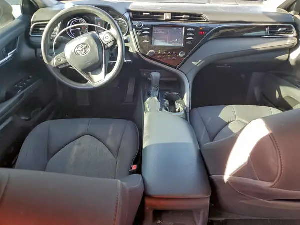 4T1B11HK7KU277284 2019 TOYOTA CAMRY - Image 8
