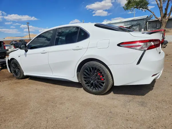 4T1B11HK7KU279150 2019 TOYOTA CAMRY - Image 2
