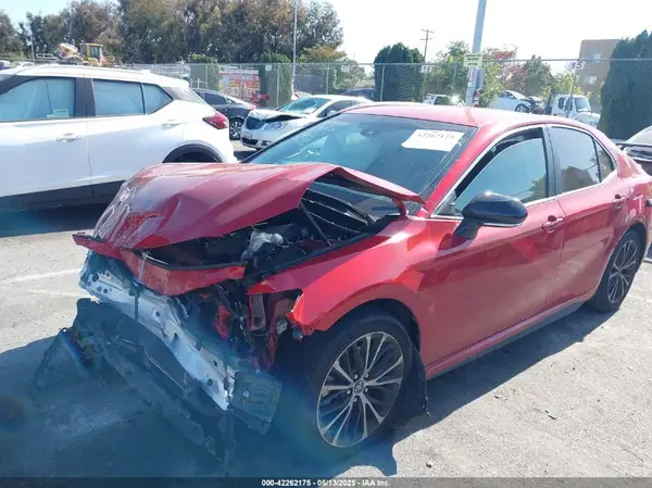 4T1B11HK7KU279195 2019 TOYOTA CAMRY - Image 2