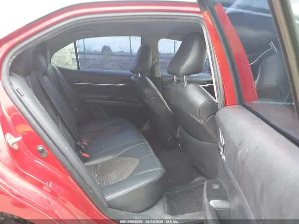 4T1B11HK7KU279343 2019 TOYOTA CAMRY - Image 8