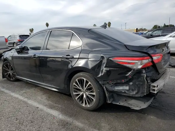 4T1B11HK7KU281562 2019 TOYOTA CAMRY - Image 2