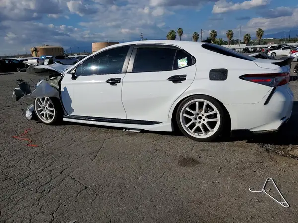 4T1B11HK7KU281819 2019 TOYOTA CAMRY - Image 2