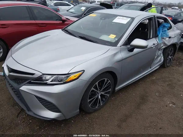 4T1B11HK7KU282954 2019 TOYOTA CAMRY - Image 2