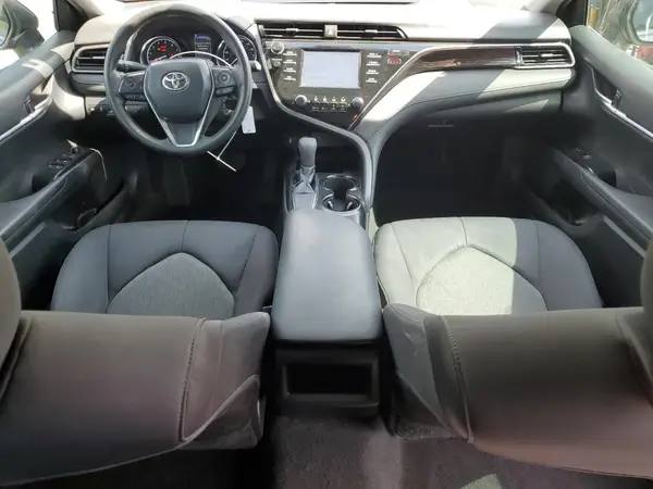 4T1B11HK7KU284588 2019 TOYOTA CAMRY - Image 8