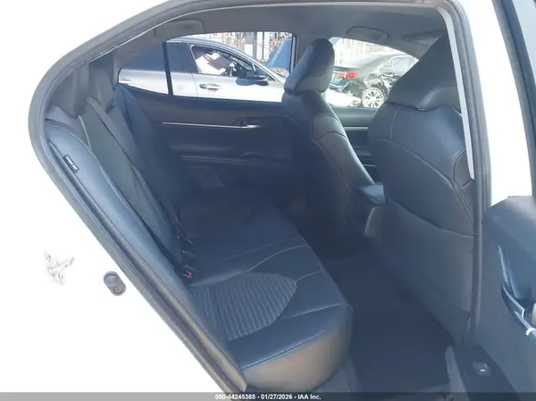 4T1B11HK7KU286101 2019 TOYOTA CAMRY - Image 8