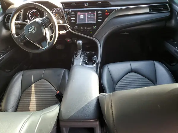 4T1B11HK7KU295574 2019 TOYOTA CAMRY - Image 8