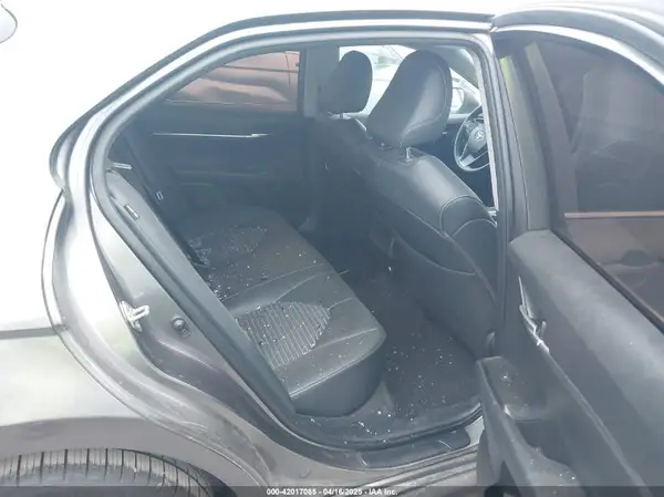 4T1B11HK7KU300269 2019 TOYOTA CAMRY - Image 8