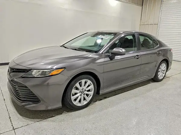 4T1B11HK7KU679578 2019 TOYOTA CAMRY - Image 1