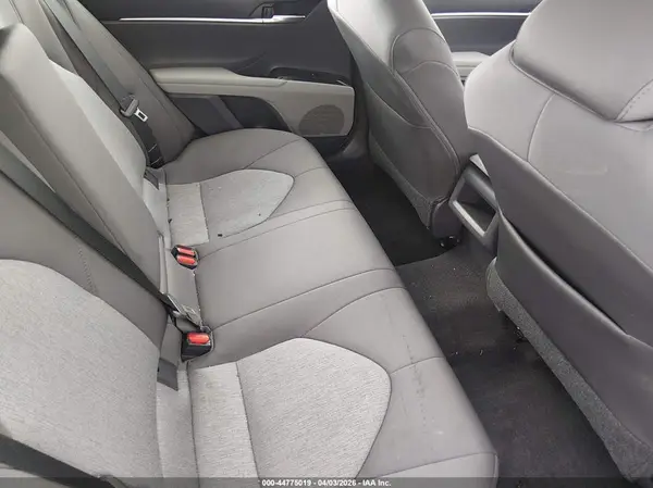 4T1B11HK7KU685607 2019 TOYOTA CAMRY - Image 8