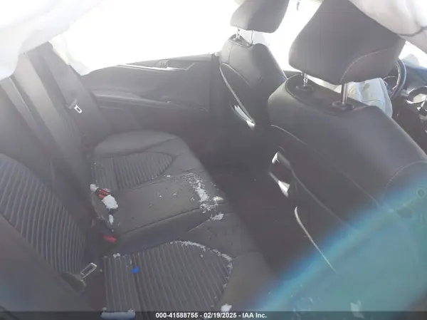 4T1B11HK7KU686191 2019 TOYOTA CAMRY - Image 8