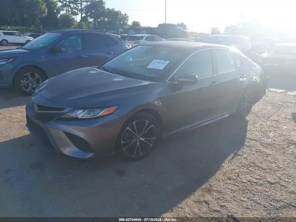4T1B11HK7KU686515 2019 TOYOTA CAMRY - Image 2