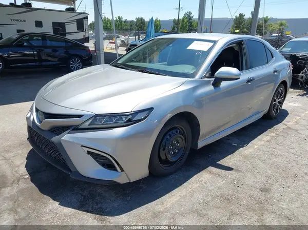 4T1B11HK7KU688779 2019 TOYOTA CAMRY - Image 2