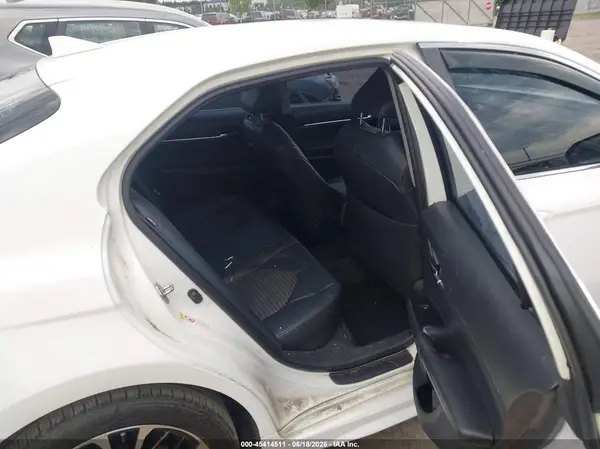 4T1B11HK7KU689091 2019 TOYOTA CAMRY - Image 8